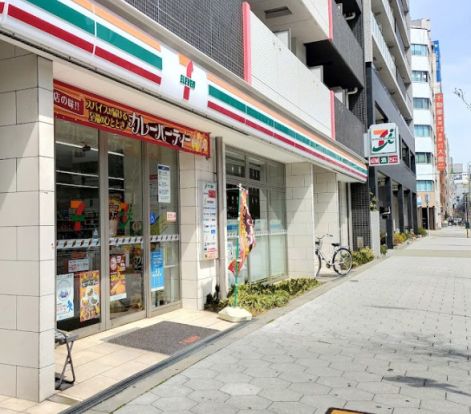 セブンイレブン 大阪元町1丁目店の画像