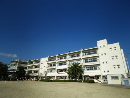 守口市立庭窪小学校の画像