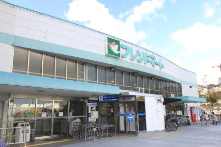 フレンドマート雄琴駅前店の画像