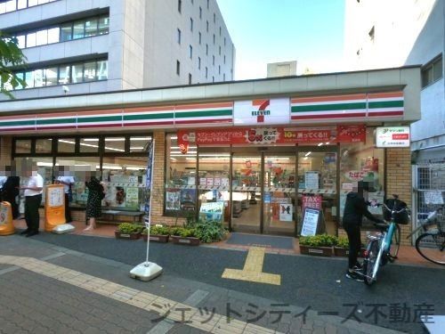セブンイレブン 大阪鶴野町店の画像
