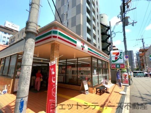 セブンイレブン 大阪鶴野東店の画像