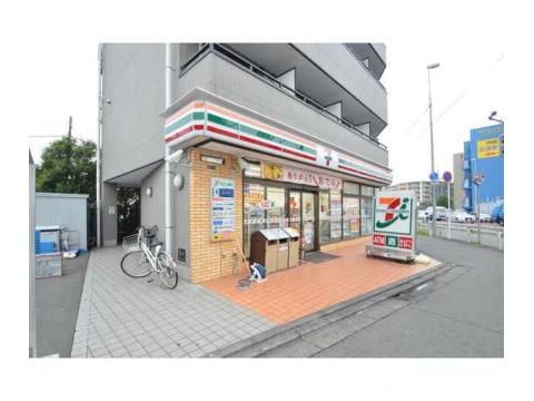 セブン-イレブン 川崎大師駅北店の画像