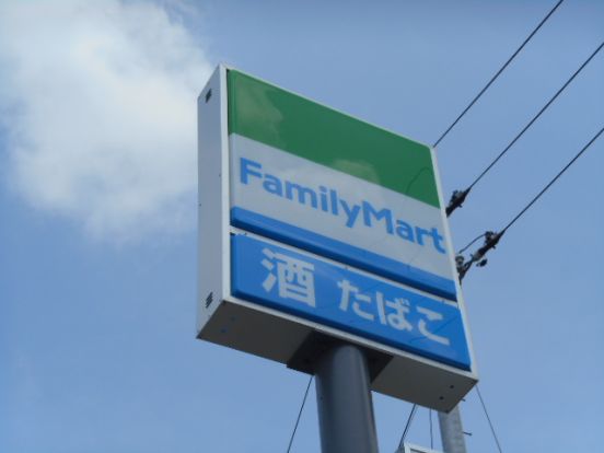 ファミリーマート 仙台北目町通り店の画像