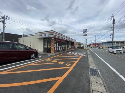 セブンイレブン 熊本大津曙団地前店の画像