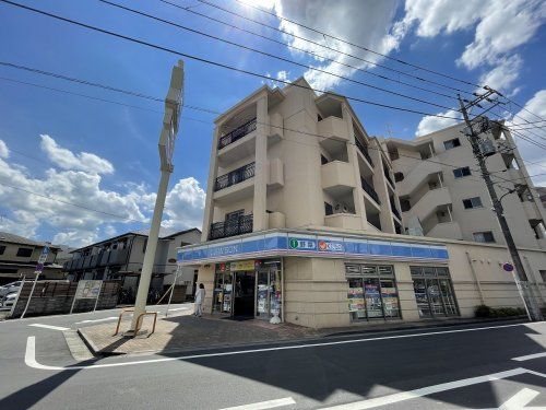 ローソン 練馬豊玉中2丁目店の画像