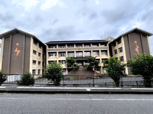 草津市立玉川中学校の画像