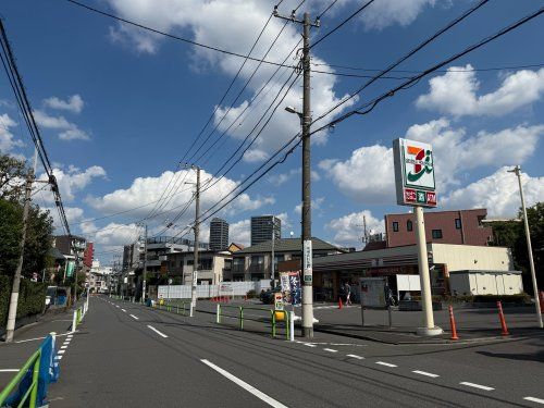 セブンイレブン板橋交通公園前店の画像