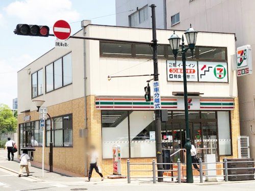 セブンイレブン 大阪天満橋京町店の画像