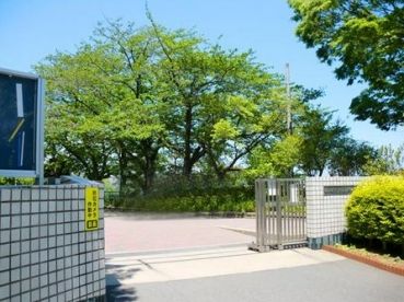 横浜市立六つ川中学校の画像