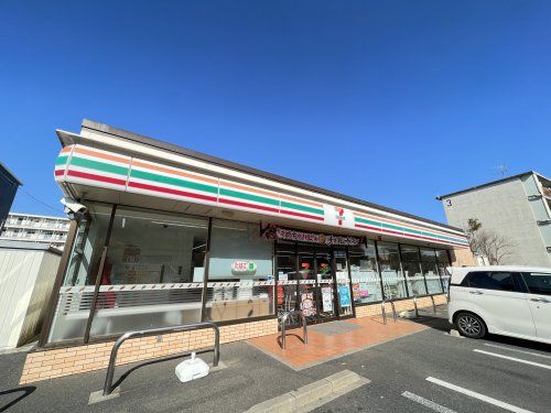 セブンイレブン 千葉高浜店の画像