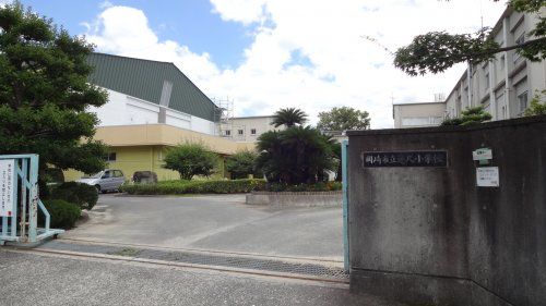 岡崎市立連尺小学校の画像