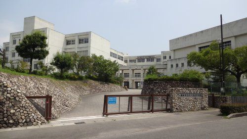 岡崎市立六ツ美北中学校の画像