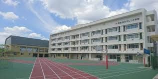 北区立なでしこ小学校の画像