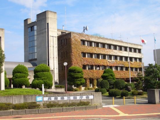 三田庁舎の画像