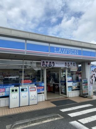 ローソンストア100 LS一ノ割駅前店の画像