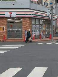 セブンイレブン みのり台駅前店の画像