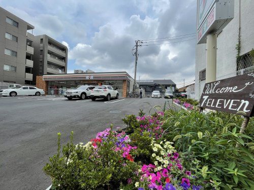 セブンイレブン 練馬大泉学園通り店の画像