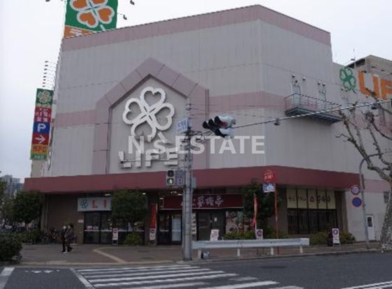ライフ 神戸駅前店の画像