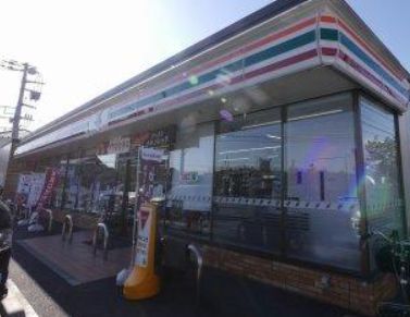 セブンイレブン小桜町店の画像