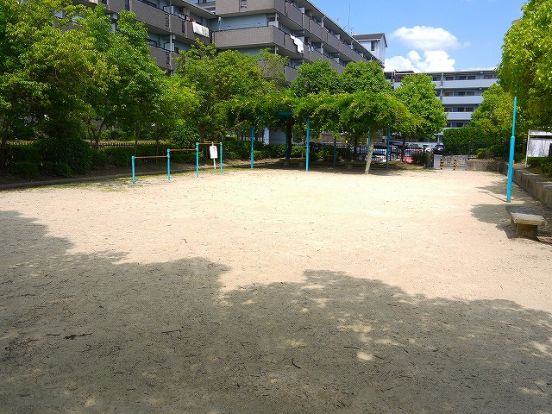 西登美ケ丘二丁目第３号街区公園の画像