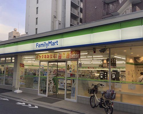 ファミリーマート 巣鴨スポーツセンター前店の画像