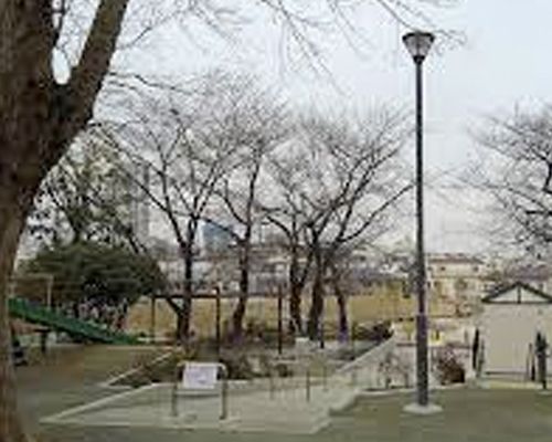 豊島区立雑司が谷公園こどもひろばの画像