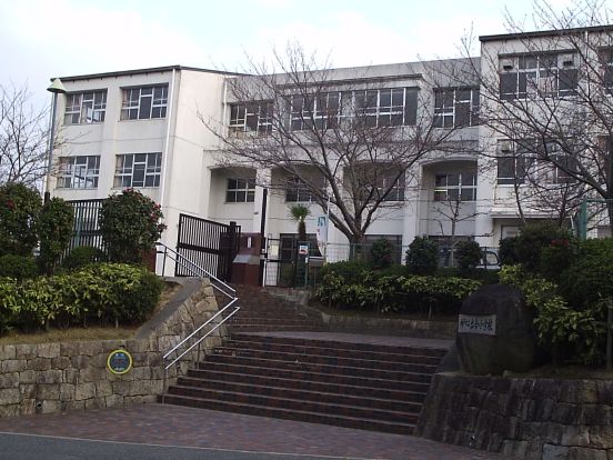 出合小学校の画像