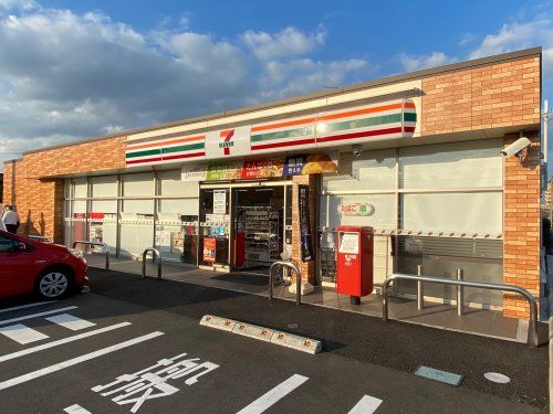 セブン-イレブン 成田囲護台南店の画像