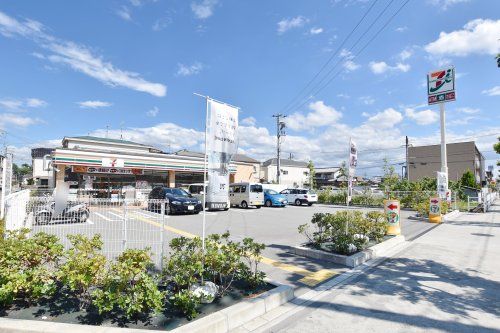 セブンイレブン 西宮小曽根町2丁目店の画像