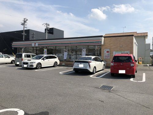 セブンイレブン 岡崎上和田店の画像