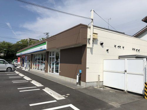 ファミリーマート 岡崎羽根西新町店の画像