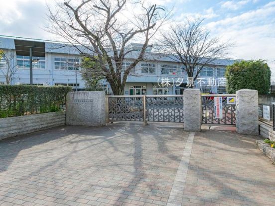戸田市立美谷本小学校の画像
