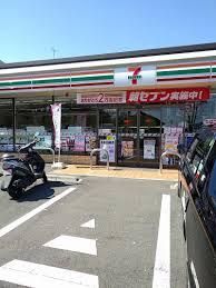 セブンイレブン 川崎平4丁目店の画像