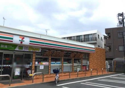 セブンイレブン 川崎上小田中1丁目店の画像