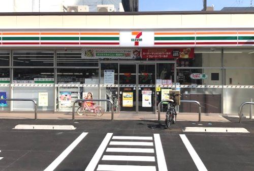 セブンイレブン 大阪高倉町１丁目店の画像