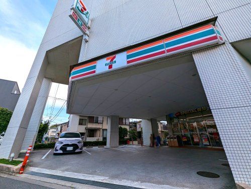 セブンイレブン練馬南田中3丁目店の画像