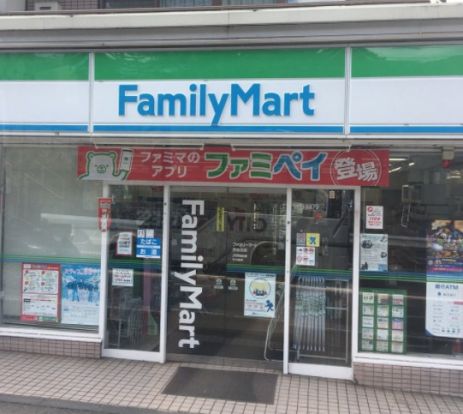 ファミリーマート 西生田店の画像