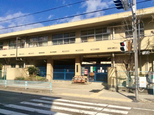 西宮市立春風小学校の画像