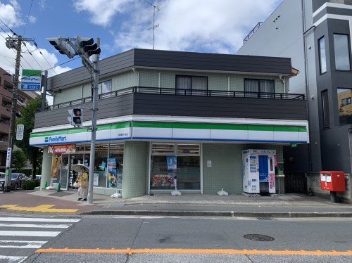 ファミリーマート 川崎梶ケ谷店の画像