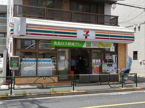 セブンイレブン 南小岩店の画像