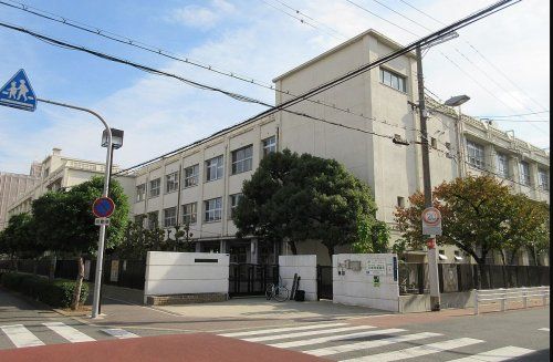 小路小学校の画像