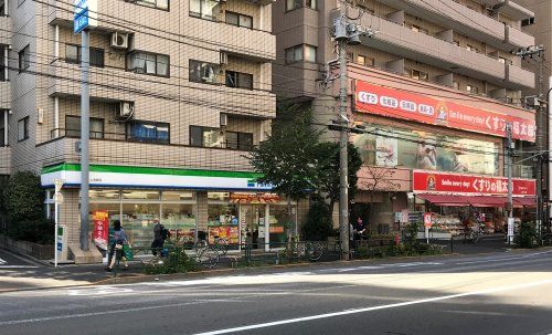 ファミリーマート 上池袋店の画像