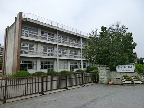 つくばみらい市立伊奈中学校の画像