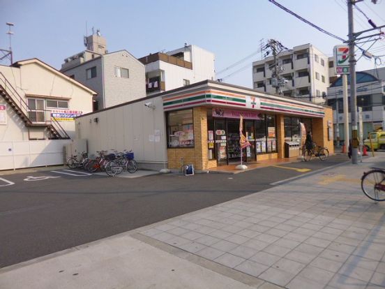 セブンイレブン 阪急下新庄駅前店の画像