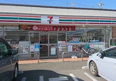 セブンイレブン 日野万願寺6丁目店の画像