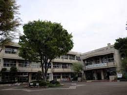 若松小学校の画像