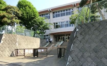 千木良小学校の画像