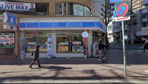 ローソン 六甲道北店の画像