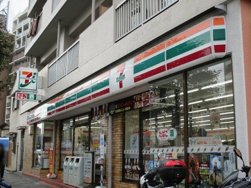 セブンイレブン 大阪東中島1丁目店の画像