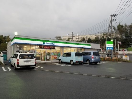 ファミリーマート　厚木三田店の画像